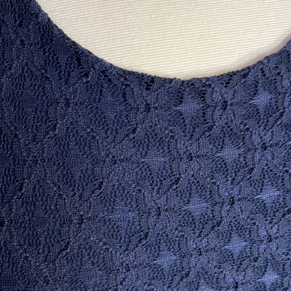 ❤️ Beautiful Lacey lined Top ❤️ made in Italy!! - Picture 6 of 8